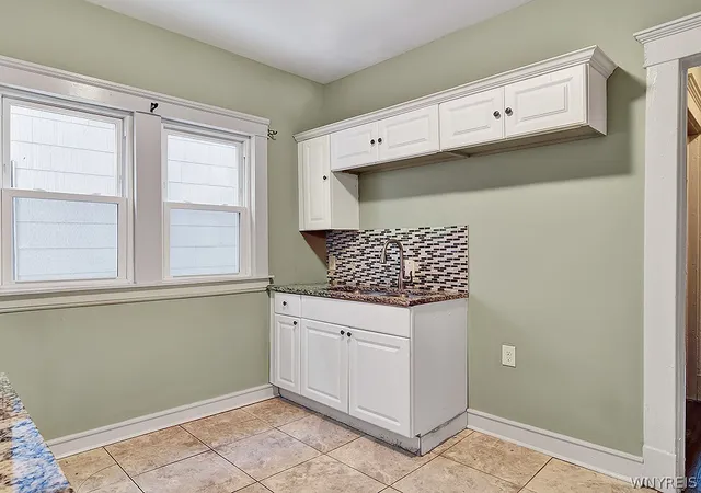 20th image of 28 Horton Pl, Buffalo, NY 14209 | MLS# B1662763