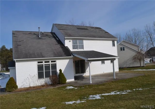2nd image of 11 Taylor Ct, Buffalo, NY 14224 | MLS# B1664620