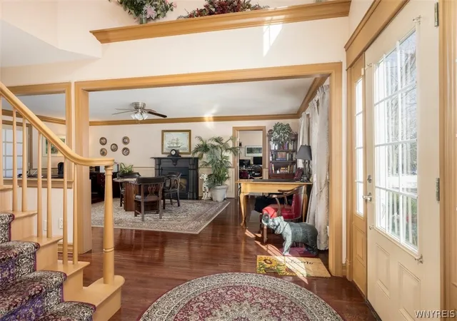 Photo 3 of Single family home for sale at 860 Union Rd, West Seneca, NY 14224 | MLS# B1656215 | Listing updated on 2026-06-23