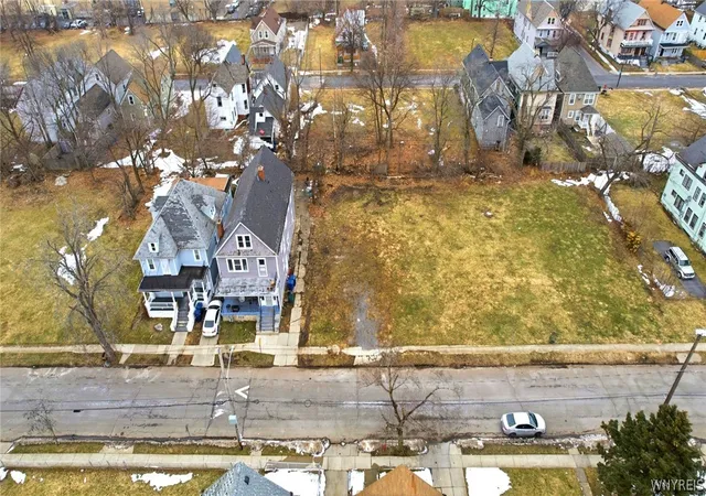 Homes for sale in Buffalo, NY | 234 Riley St, Buffalo, NY 14208 | MLS# B1664545