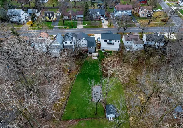 24th image of 196 Mill St, Buffalo, NY 14221 | MLS# B1664635