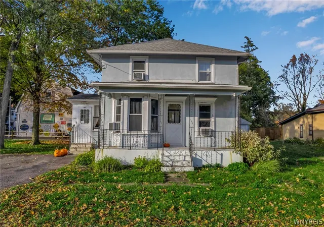Homes for sale in Cambria, NY | 2961 Franklin St, Cambria, NY 14132 | MLS# B1664762