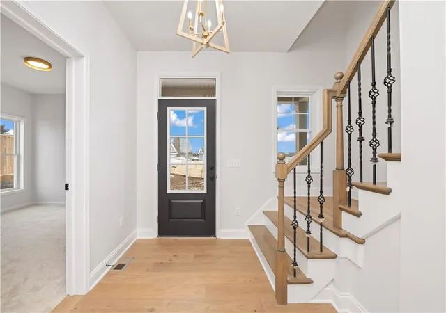 2nd image of 1009 Via Angelo Custode, Parma, NY 14468 | MLS# R1664764