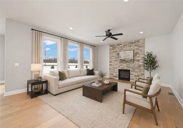 4th image of 1009 Via Angelo Custode, Parma, NY 14468 | MLS# R1664764