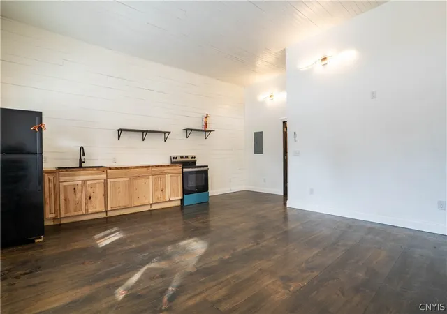 3rd image of 1 Main St, Cherry Valley, NY 13320 | MLS# S1664836