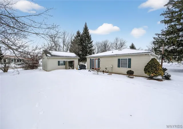4th image of 5677 Eastwood Dr, Verona, NY 13478 | MLS# B1664107