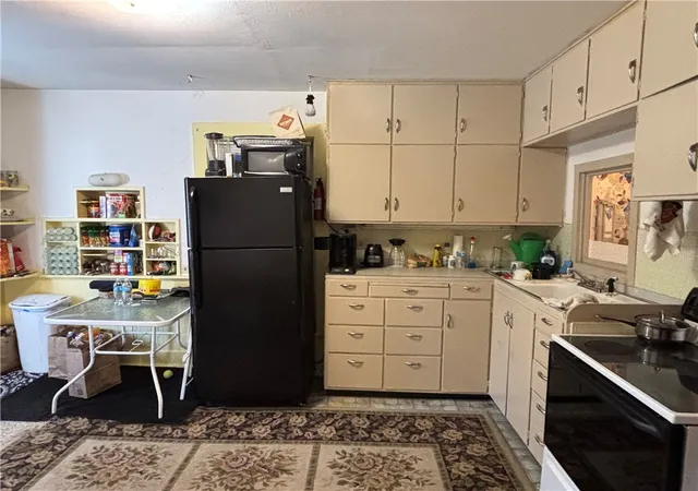 3rd image of 156 Main St, Worcester, NY 12197 | MLS# R1664877