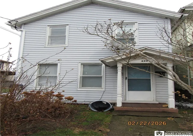2nd image of 428 Washington Ave #2, Dunkirk, NY 14048 | MLS# R1664856
