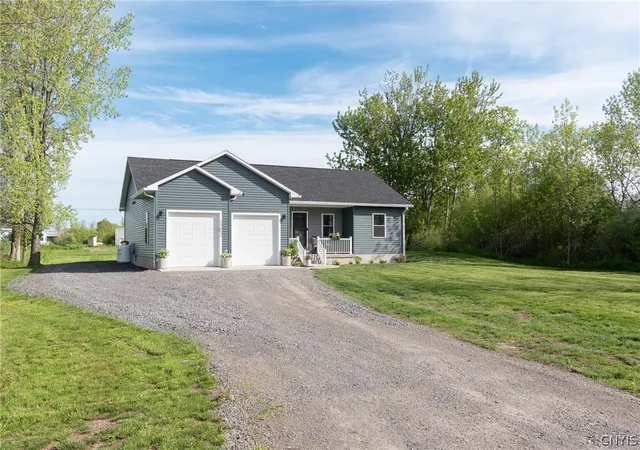 42nd image of 20452 S Shore Rd, Three Mile Bay, NY 13693 | MLS# S1664893