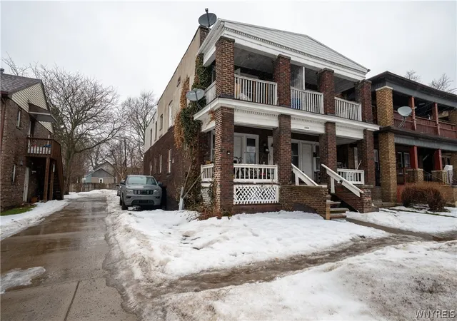 2nd image of 1158 Ontario Ave, Niagara Falls, NY 14305 | MLS# B1663817