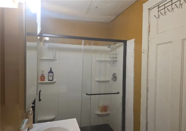 Photo 11 of Sale Pending at 507 511 Hayward Ave, Rochester, NY 14609 | MLS# R1662198 | Listing updated on 2026-03-24
