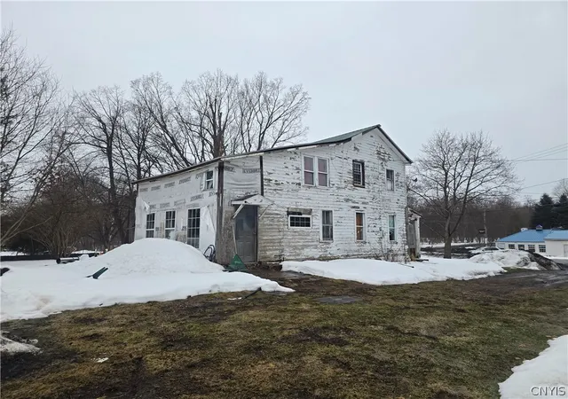 Homes for sale in Hannibal, NY | 1229 County Route 3, Hannibal, NY 13074 | MLS# S1665254