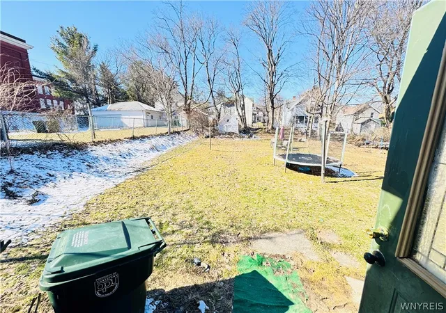 10th image of 20 Charles St, Jamestown, NY 14701 | MLS# B1664078