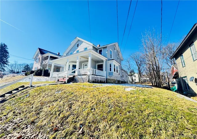 2nd image of 20 Charles St, Jamestown, NY 14701 | MLS# B1664078