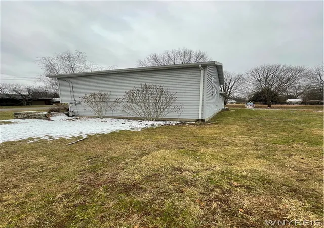 Photo 2 of Sale Pending at 16 Rio Dr, Frewsburg, NY 14738 | MLS# B1665292 | Listing updated on 2026-03-17