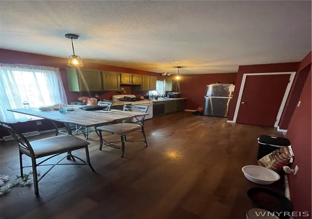 Photo 3 of Sale Pending at 16 Rio Dr, Frewsburg, NY 14738 | MLS# B1665292 | Listing updated on 2026-03-17