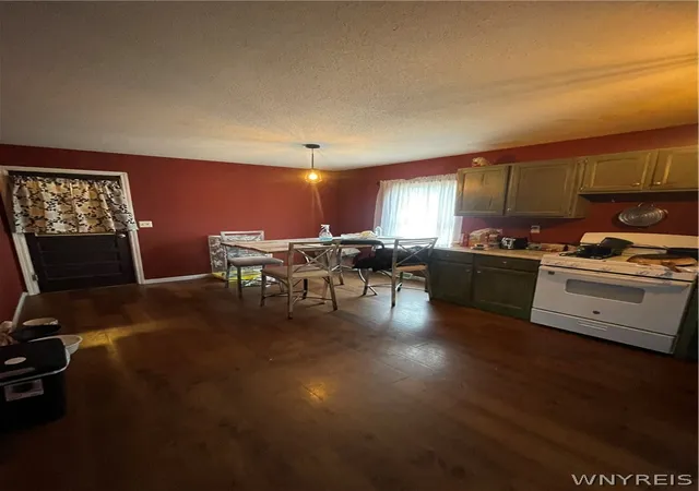 Photo 4 of Sale Pending at 16 Rio Dr, Frewsburg, NY 14738 | MLS# B1665292 | Listing updated on 2026-03-17