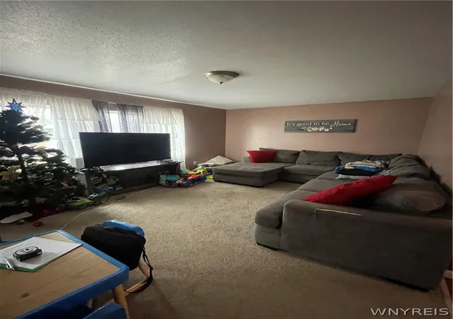 Photo 5 of Sale Pending at 16 Rio Dr, Frewsburg, NY 14738 | MLS# B1665292 | Listing updated on 2026-03-17