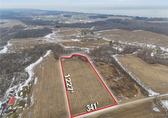 2nd image of 2684 Daniels Rd, Wilson, NY 14172 | MLS# B1664908