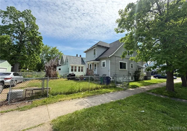 16th image of 32 Wyandotte Ave, Buffalo, NY 14207 | MLS# B1664094