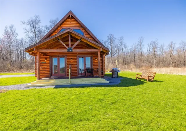Homes for sale in Geneva Town, NY | 448 & 450 Armstrong Rd, Geneva Town, NY 14456 | MLS# R1665298