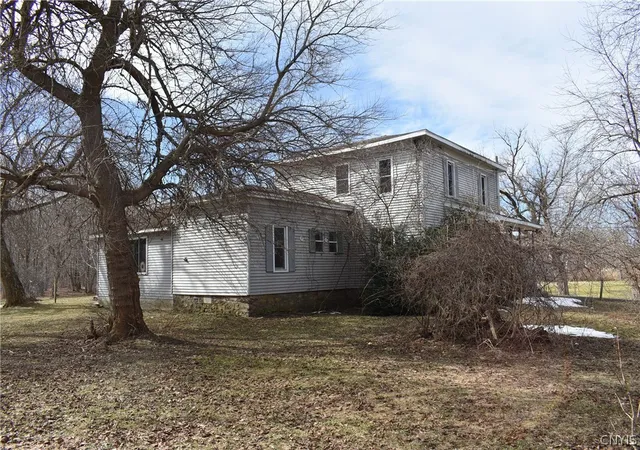 Homes for sale in Scriba, NY | 5373 State Route 104, Scriba, NY 13126 | MLS# S1665384