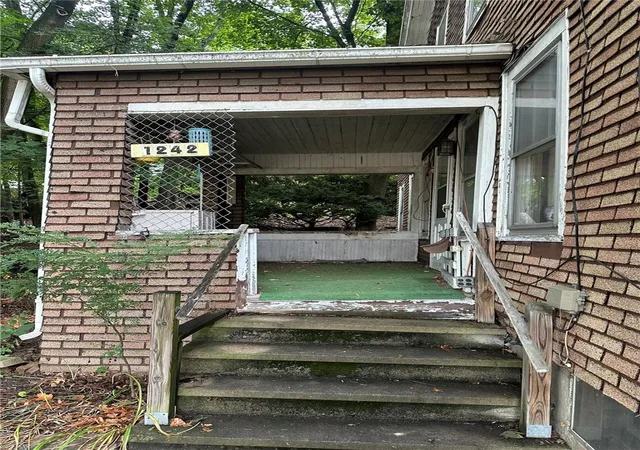 Homes for sale in Elmira, NY | 1242 W Church St, Elmira, NY 14905 | MLS# R1665803