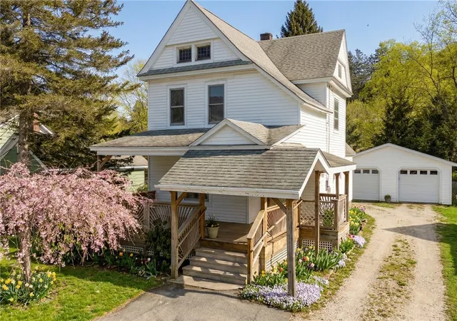 Photo 2 of Single family home for sale at 94 Griswold St, Walton, NY 13856 | MLS# R1665836 | Listing updated on 2026-07-15
