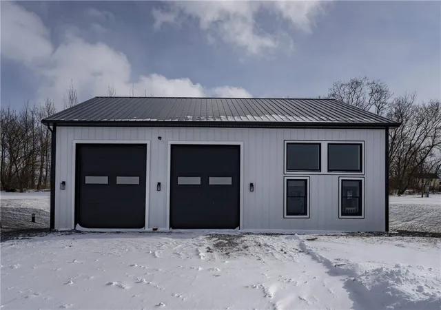 Homes for sale in Manchester, NY | 2932 Stevens St, Manchester, NY 14432 | MLS# R1664916