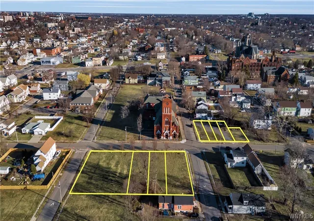 1st image of 59 Peckham St, Buffalo, NY 14206 | MLS# B1665930