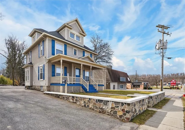 Homes for sale in Arcadia, NY | 506 W Union St, Arcadia, NY 14513 | MLS# R1665843
