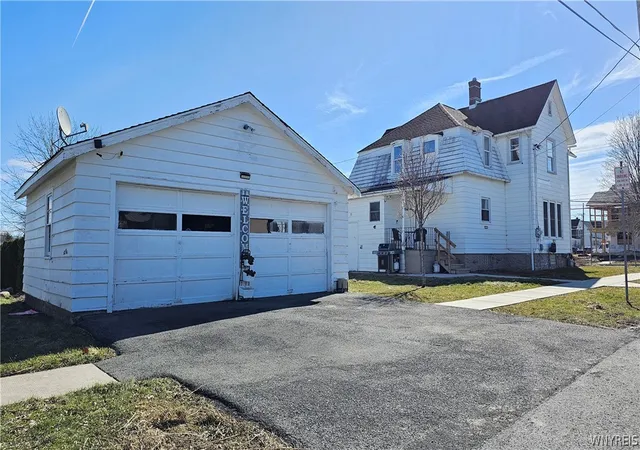 5th image of 49 State St, Royalton, NY 14105 | MLS# B1666310