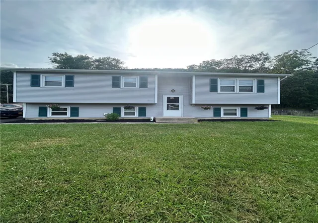 Homes for sale in Elmira, NY | 133 Marian Ave, Elmira, NY 14903 | MLS# R1666343
