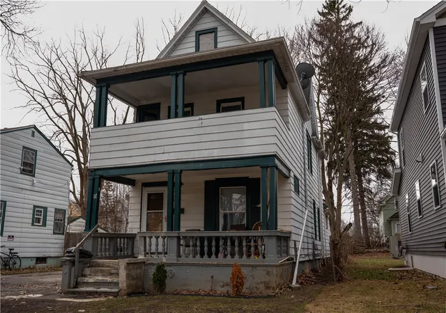 1st image of 111 Superior St, Rochester, NY 14611 | MLS# R1666368