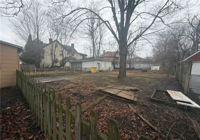 Photo 3 of Multi family home for sale at 603-605 W 1st Street, Elmira, NY 14905 | MLS# R1666420 | Listing updated on 2026-07-29