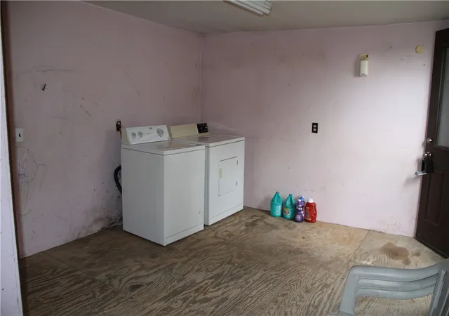 2nd image of 30 W William St #A, Bath, NY 14810 | MLS# R1666443