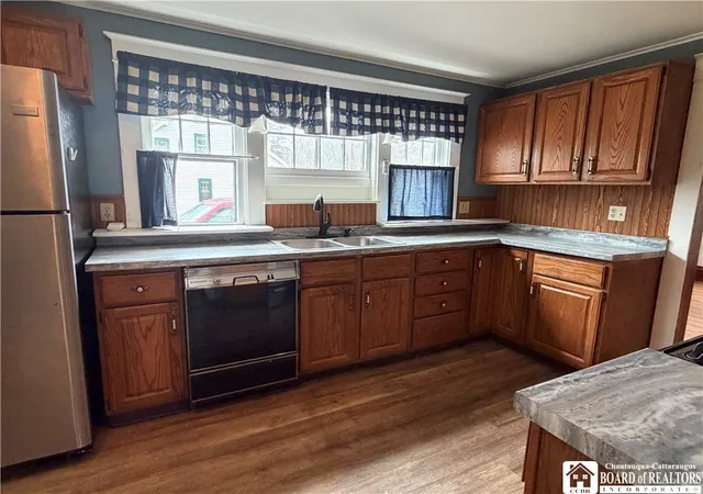 5th image of 55 Harris Ave, Jamestown, NY 14701 | MLS# R1662953