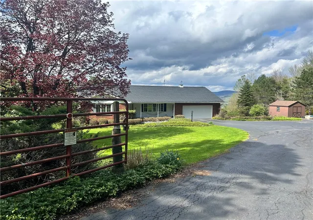 3rd image of 260 State Hwy 28, Oneonta, NY 13820 | MLS# R1664535