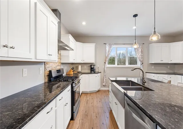 3rd image of 6367 Woodland Dr, Conesus, NY 14435 | MLS# R1666504