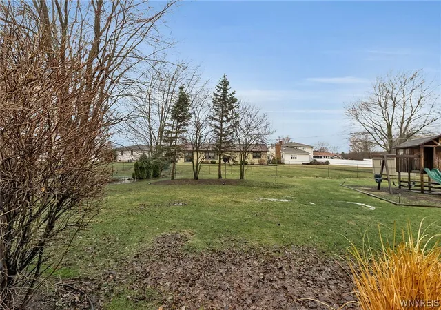 Homes for sale in Grand Island, NY | 660 S Colony Rd, Grand Island, NY 14072 | MLS# B1666730