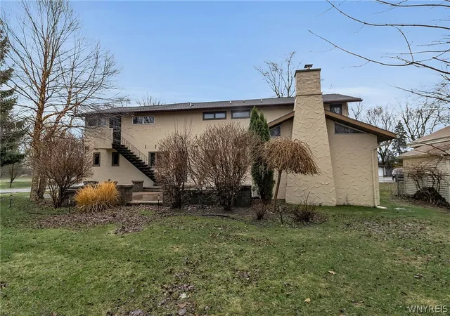 Homes for sale in Grand Island, NY | 660 S Colony Rd, Grand Island, NY 14072 | MLS# B1666730