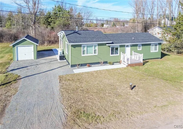 Photo 1 of Single family home for sale at 17079 May Irwin Rd, Clayton, NY 13624 | MLS# S1666548 | Listing updated on 2026-07-19