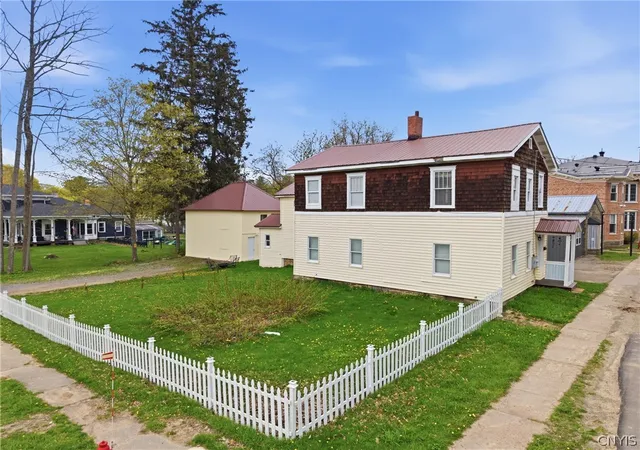 Homes for sale in Richland, NY | 20 S Jefferson St, Richland, NY 13142 | MLS# S1666547