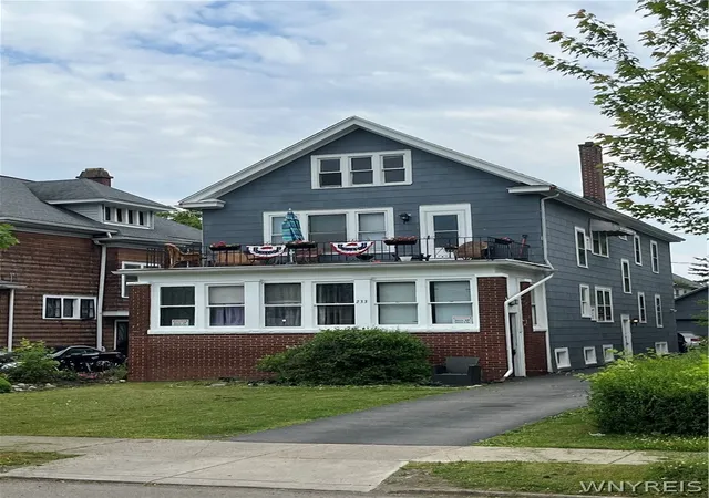 1st image of 233 Minnesota Ave, Buffalo, NY 14215 | MLS# B1667104