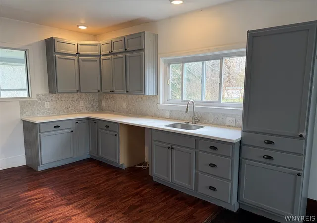 5th image of 12182 Old Main Rd, Hanover, NY 14136 | MLS# B1666617