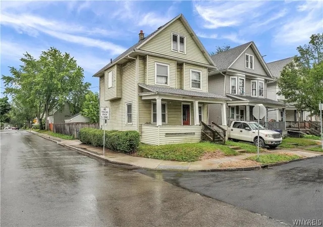Homes for sale in Buffalo, NY | 109 Stanley St, Buffalo, NY 14206 | MLS# B1666999