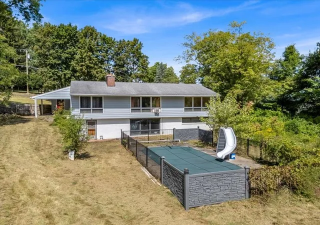 Homes for sale in Ithaca Town, NY | 555 Elm Street Ext, Ithaca Town, NY 14850 | MLS# R1667273