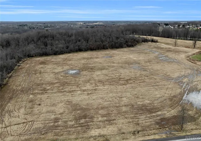 2nd image of V/l Old Niagara, Lockport Town, NY 14094 | MLS# B1667259