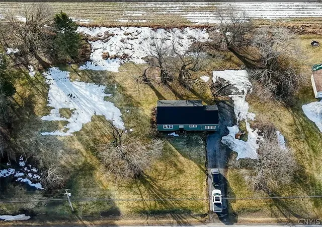 Homes for sale in Rome, NY | 5818 Old Oneida Rd, Rome, NY 13440 | MLS# S1667258