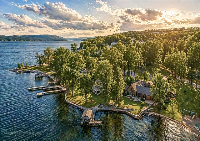 Homes for sale in Canandaigua Town, NY | 4331 Tichenor Point Dr, Canandaigua Town, NY 14424 | MLS# R1667374